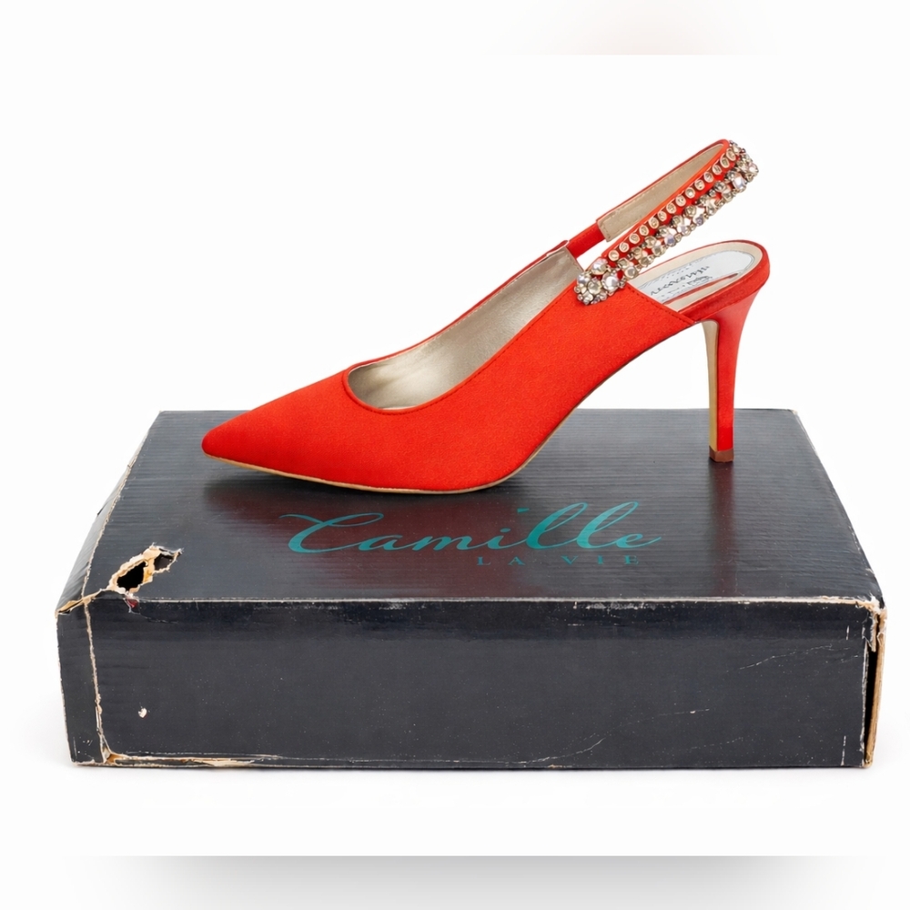 Camille La Vie Red Satin Embellished Slingback Heels – Size 8 – New in Box